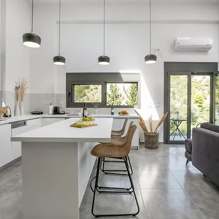 Hill Lefkada Maisonette 公寓 Apolpaina